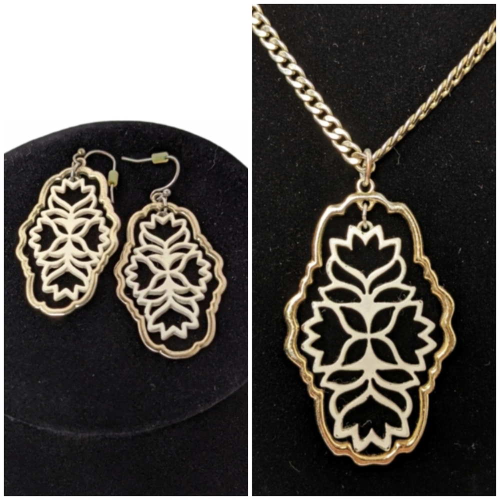 Necklace & Earrings Set Enamel Gold Tone Chain Cream Nicole by Nicole Miller